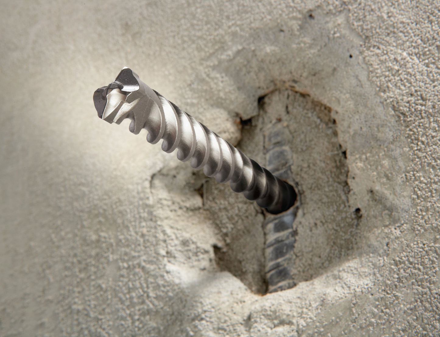 Brocas de carburo para martillo rotativo BOSCH HCFC2041CC de 1/4 pulg. x 4 pulg. x 6 pulg. SDS-plus® Bulldog™ Xtreme