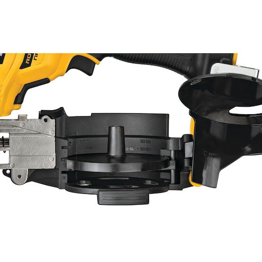 DEWALT DCN45RNB 20V MAX* 15° Cordless Coil Roofing Nailer (Bare Tool)