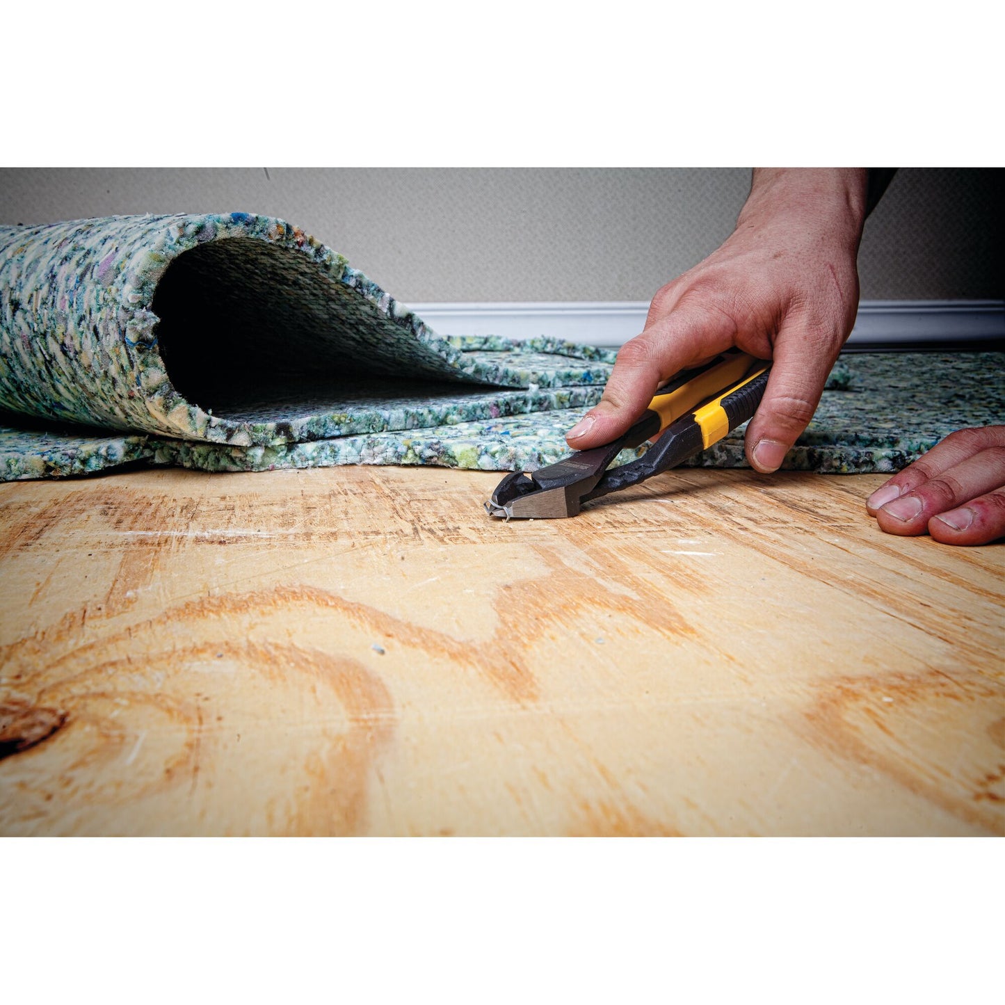 DeWalt DWHT74274 8" Diagonal Pliers with Prying Tip