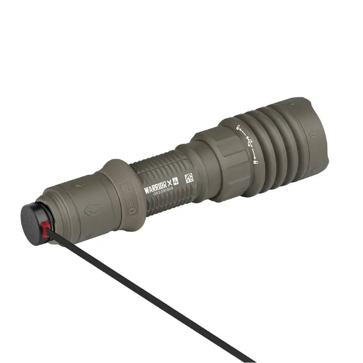 OLIGHT WARRIORX4FLDKET Warrior X 4 USB-C and MCC Rechargeable Tactical Flashlight With Holster - Flat Dark Earth