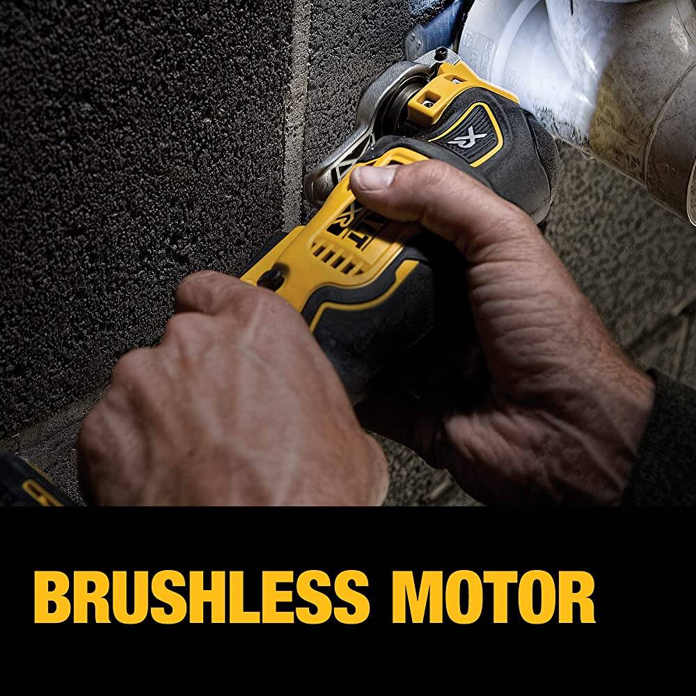 DEWALT 20V MAX* XR Oscillating Tool Kit 3-Speed (DCS356C1)