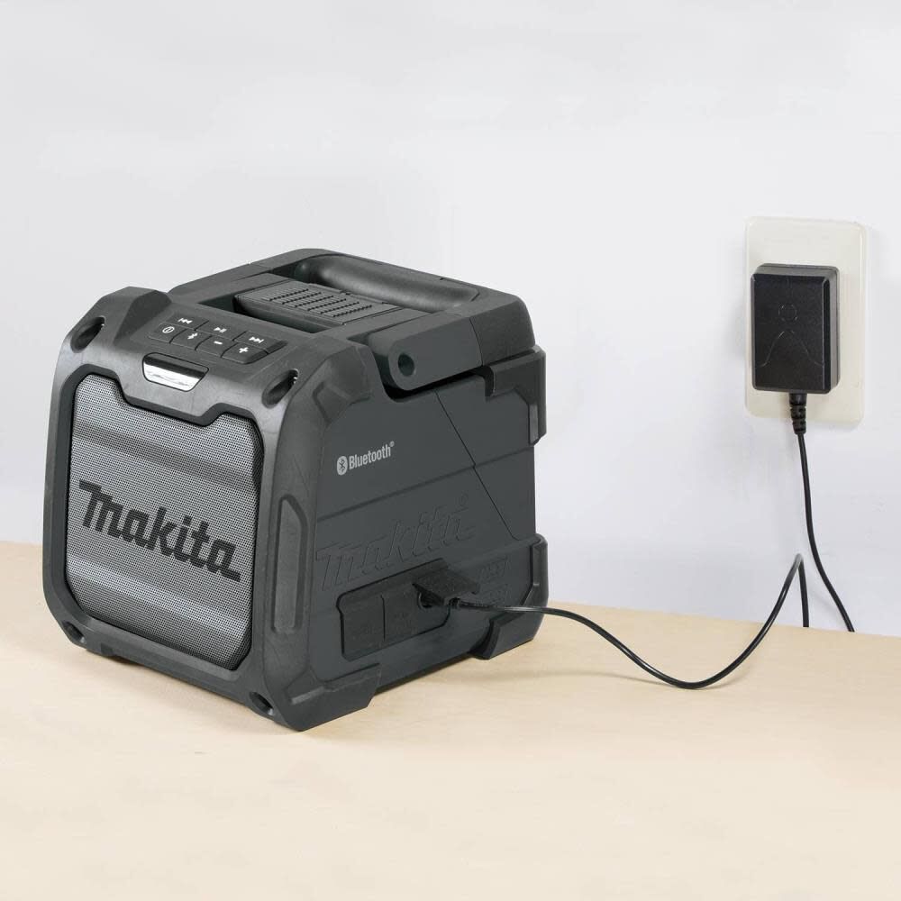 Makita XRM08B 18V LXT / 12V max CXT Cordless Bluetooth Job Site Speaker
