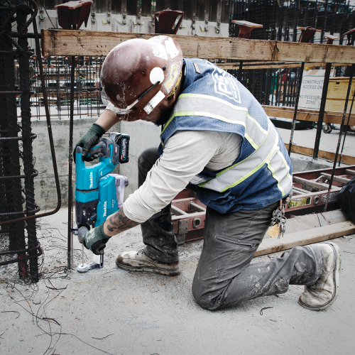 Makita GRH07M1 40V max XGT® Brushless Cordless 1-1/8" SDS-PLUS AVT® Rotary Hammer Kit, AFT® and AWS® Capable (4.0Ah)