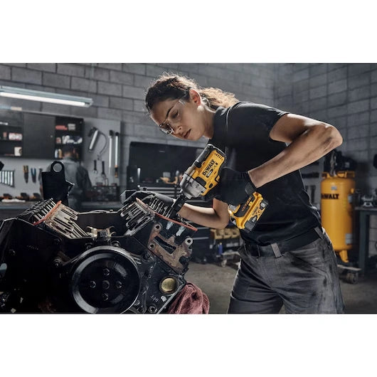 DEWALT DCF891B 20V MAX* XR® 1/2 in. Mid-Range Impact Wrench with Hog Ring Anvil (Tool Only)