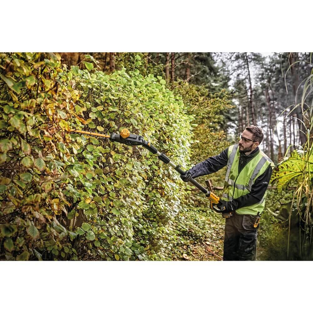 Recortadora de setos de pértiga DEWALT DCPH820B 20V MAX*