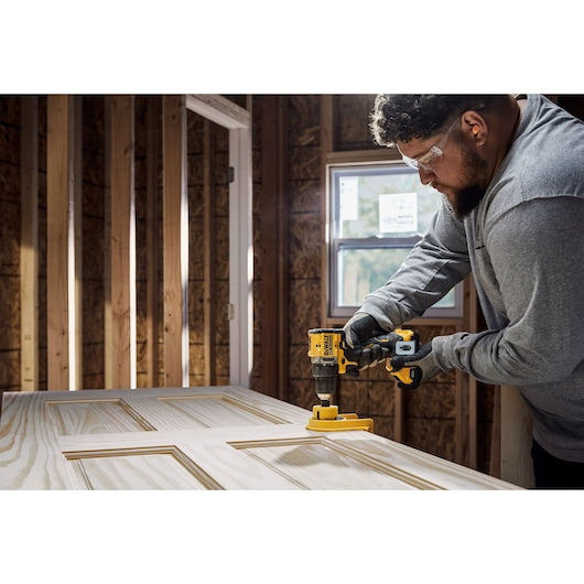 DeWalt ATOMIC™ 20V MAX* Brushless Cordless 1/2 in. Drill/Driver Kit