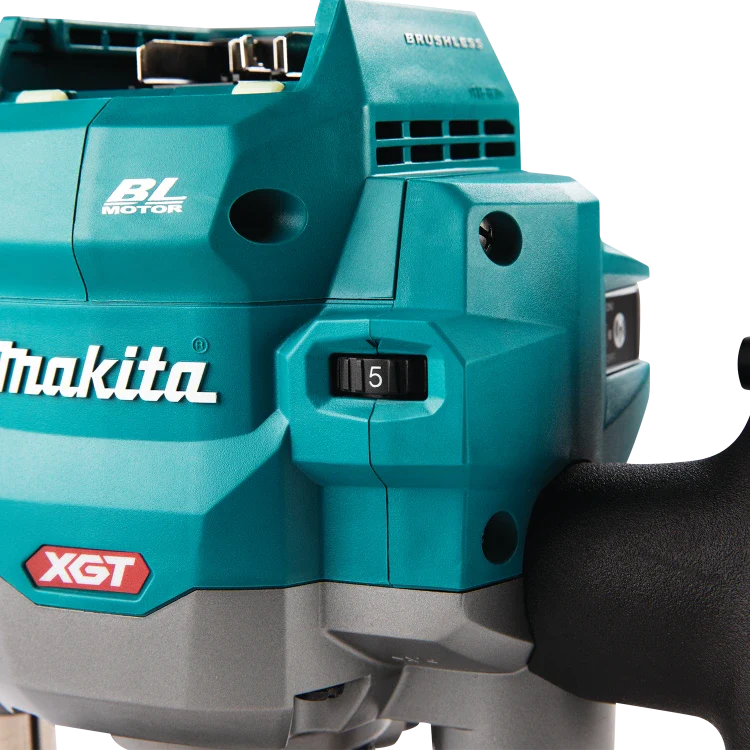 Makita GPR01Z 40V max XGT® Brushless Cordless 2-1/4 HP* Plunge Router (Tool Only)