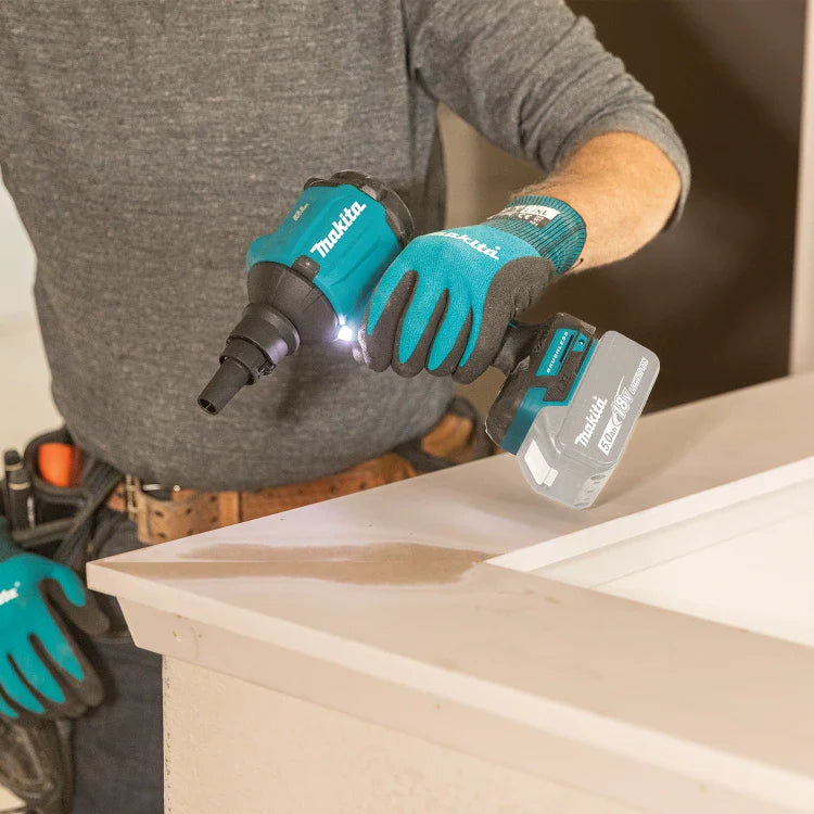 Makita XSA01Z 18V LXT® Brushless High Speed Blower/Inflator (Tool Only)