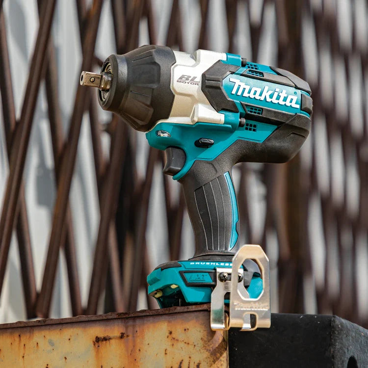Makita XWT19Z 18V LXT® Lithium-Ion Brushless Cordless 3-Speed 1/2" Sq. Drive Impact Wrench w/ Detent Anvil, (Tool Only)